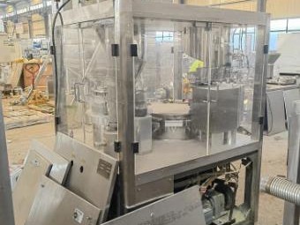 出售二手全自动胶囊填充机，带1号模具 